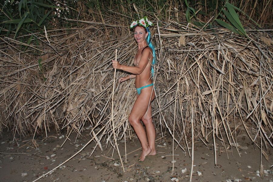 Savage Girl in the reed