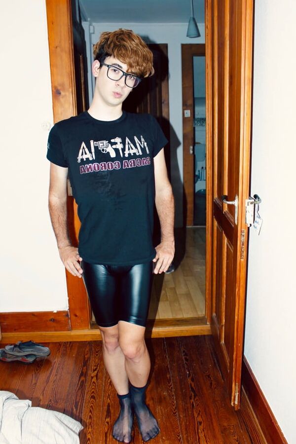 Young Twink pussyboy faggot with leather leggings