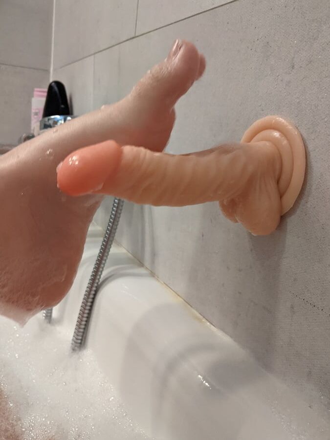 Footjob Pictures ready for your cock!