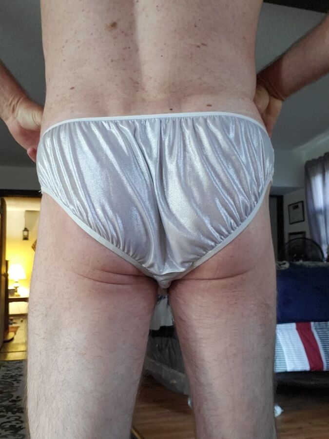 My lacy men&;s pouch panties