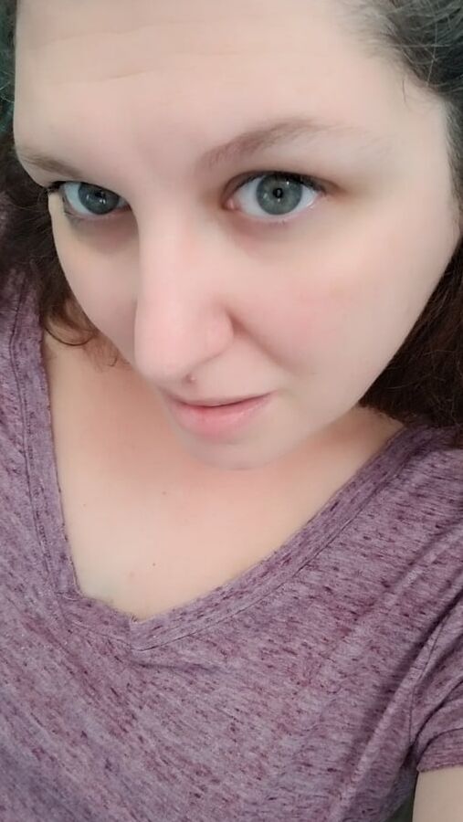 Weekly roundup bored housewife