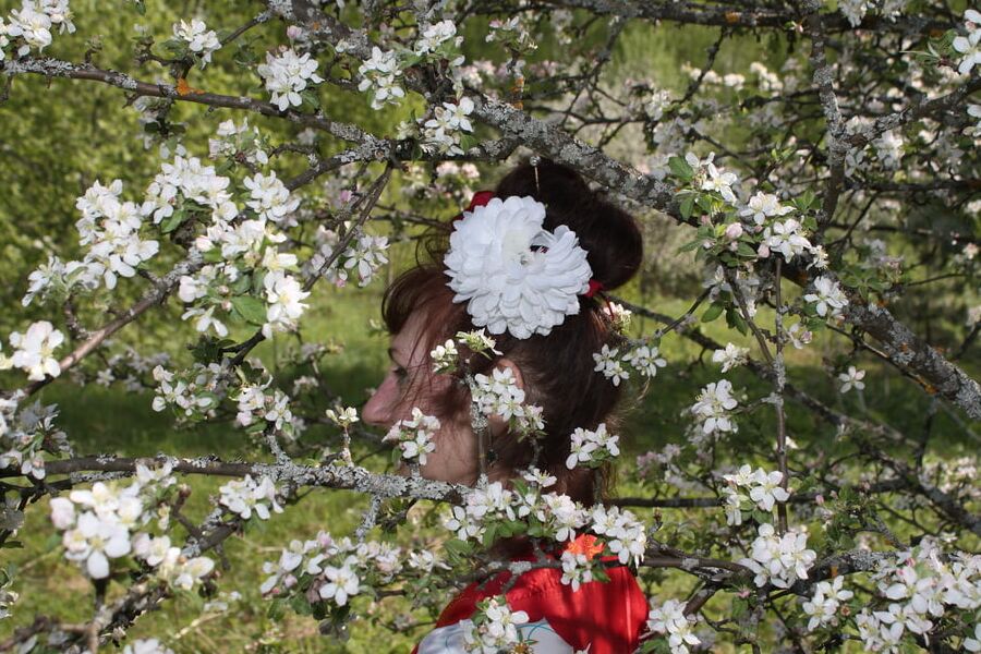In White Flowers II
