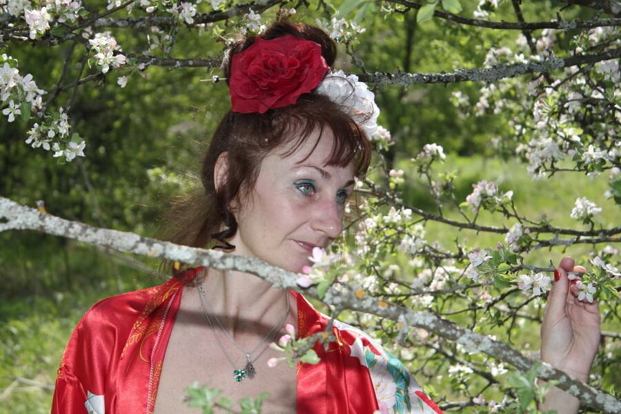 In White Flowers II