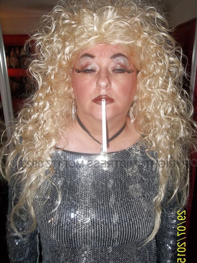 BLING SLUT SMOKING ONLY PT