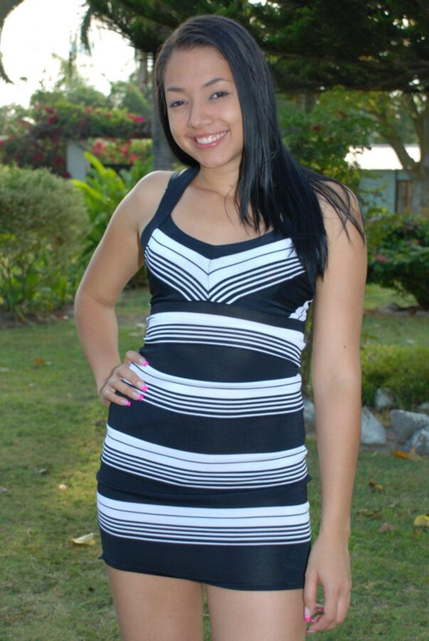 Horny plumper Danni Dawson looks hot