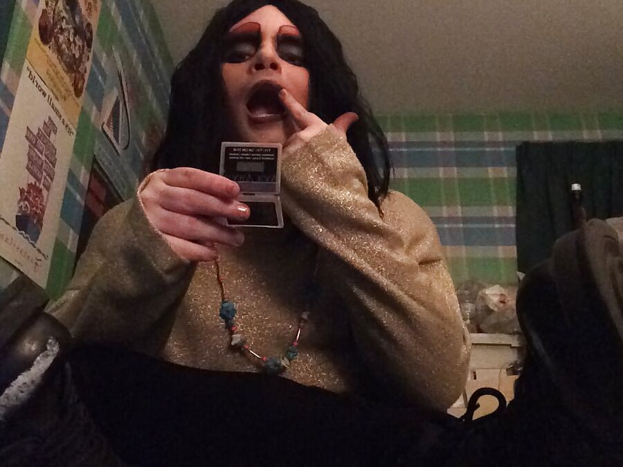 Big City Tramp (goth tranny)