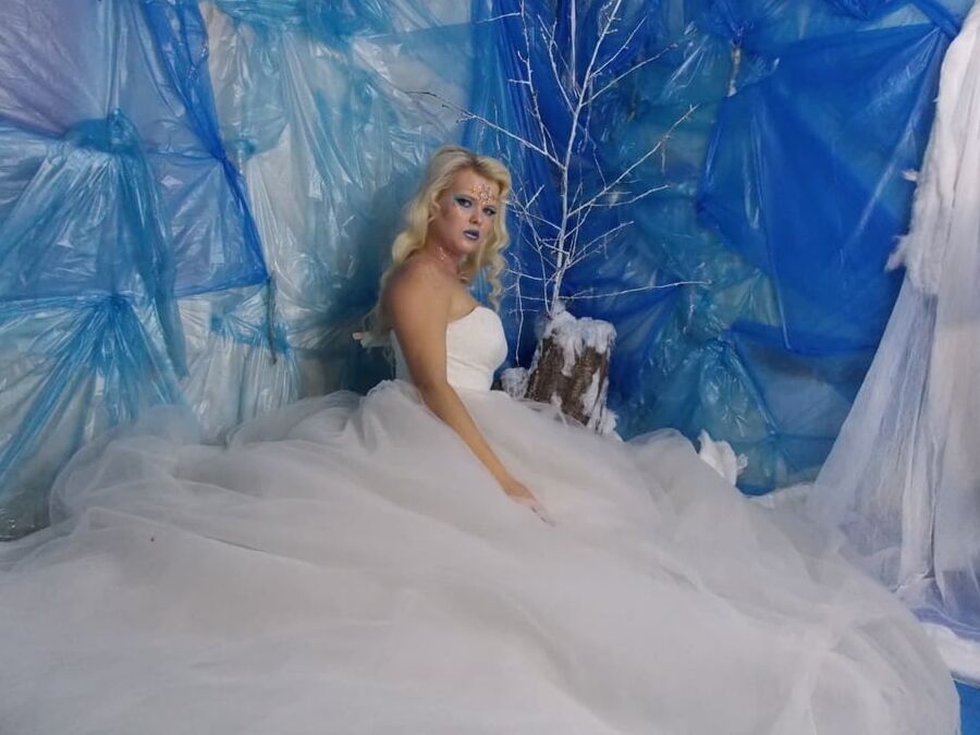 snow queen, beautiful photos!