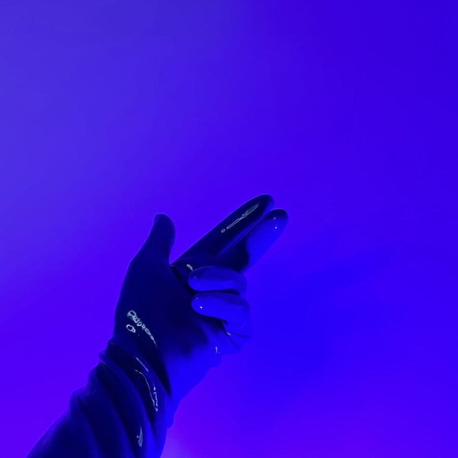 LatexSeries - Study - Gloves