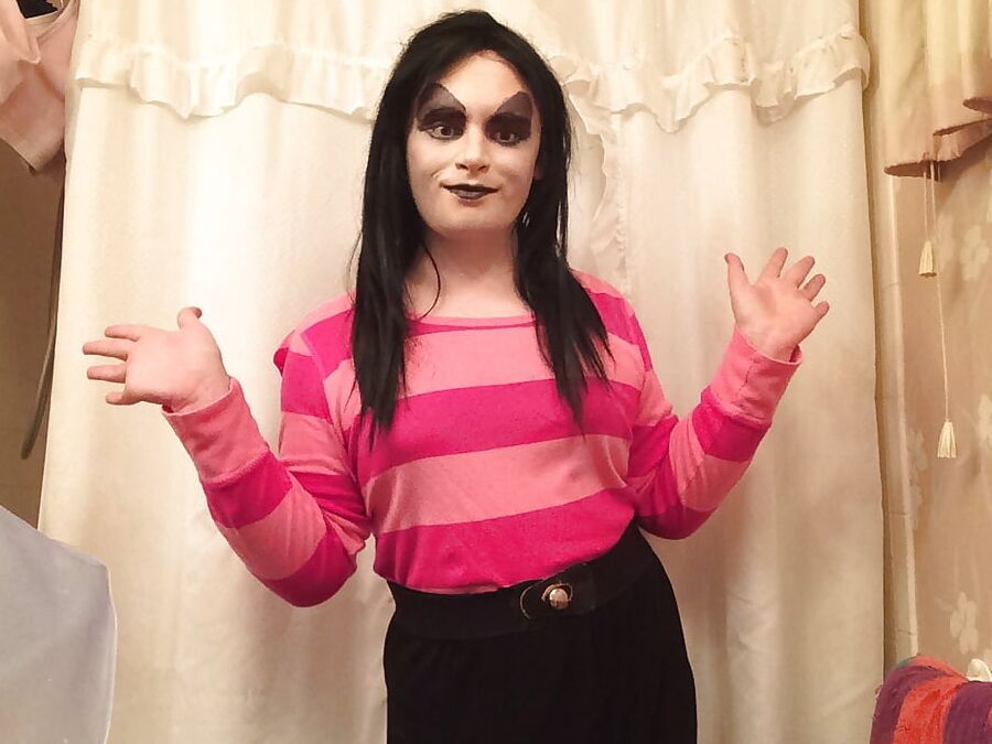 Pink and Vampy (goth tranny)