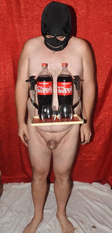 Serve CocaCola