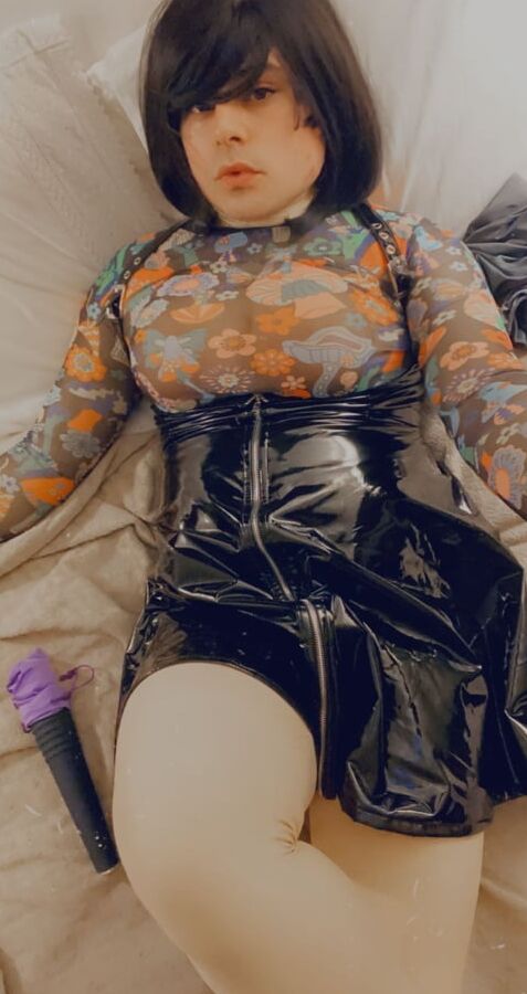 New goth skirt and feeling girly and sexy