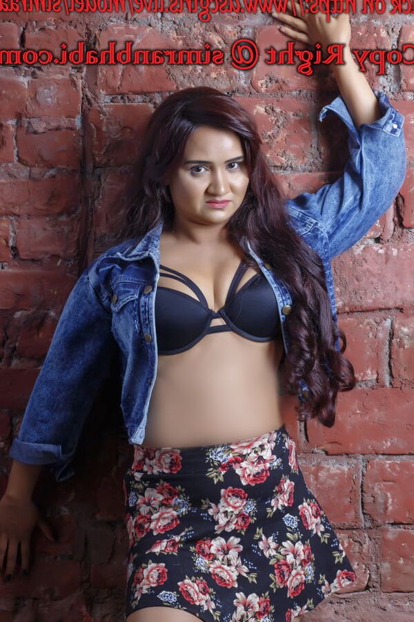 simran in sexy pose
