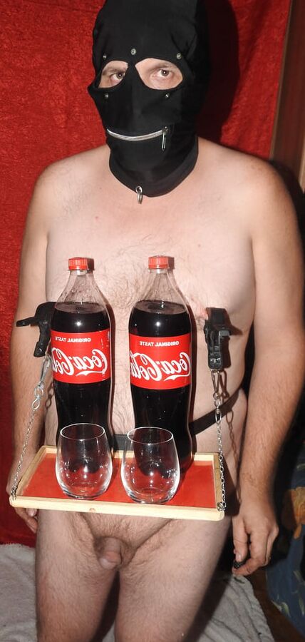 Serve CocaCola