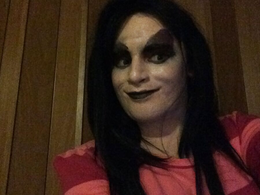Pink and Vampy (goth tranny)