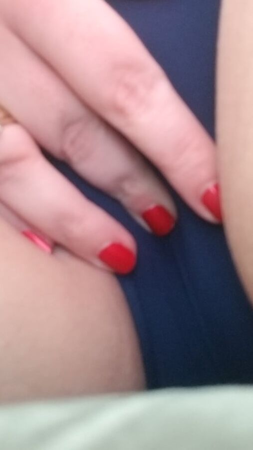 Little playtime in the afternoon...milf bored housewife