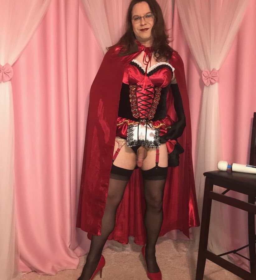 Joanie - Halloween