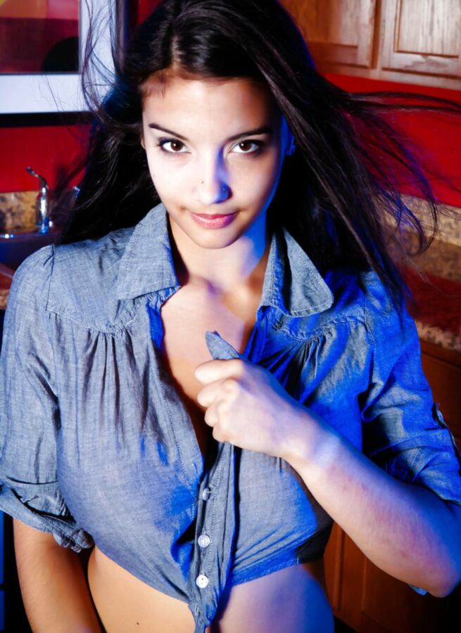 Indian Babe Shanaya