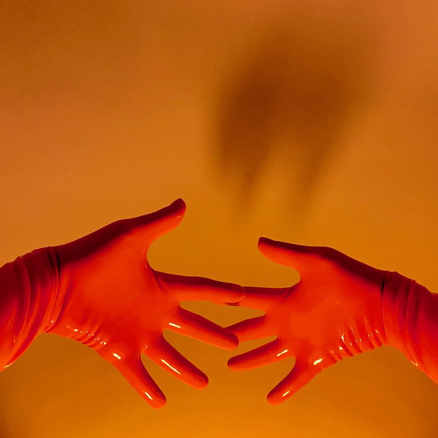 LatexSeries - Study - Gloves
