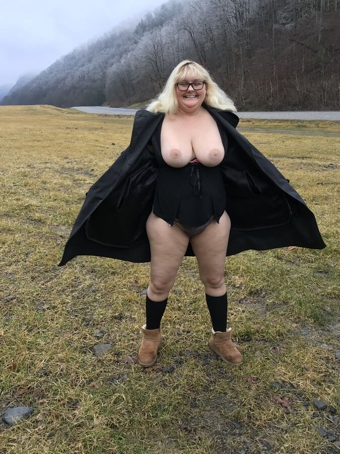 Random Outdoor Wife Photos