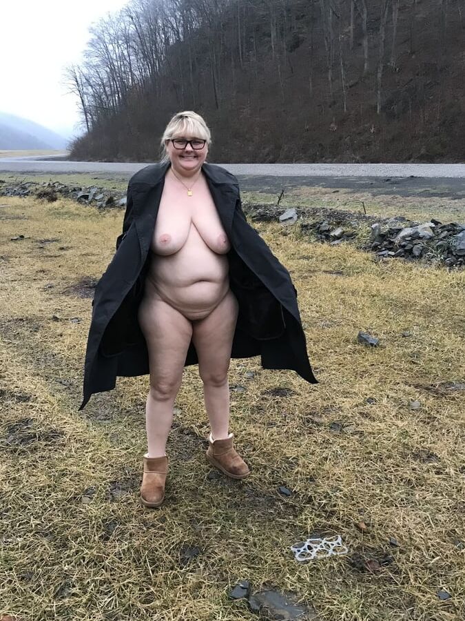 Random Outdoor Wife Photos