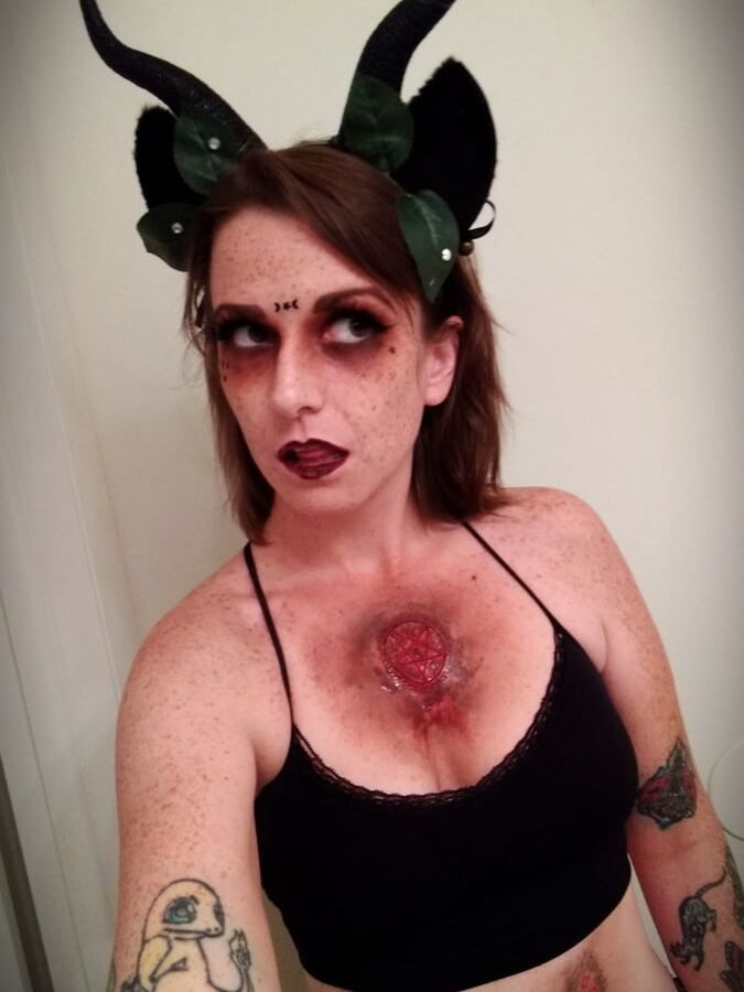 Hottest girl in the morgue