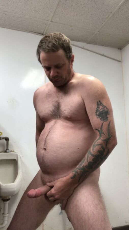 Mens room