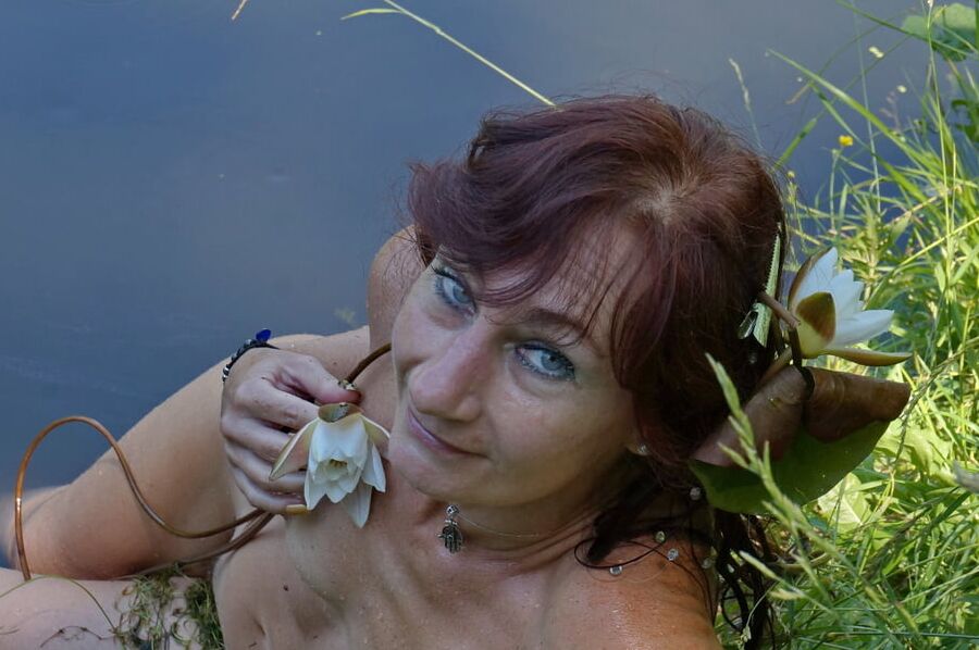 On pond&;s Beach