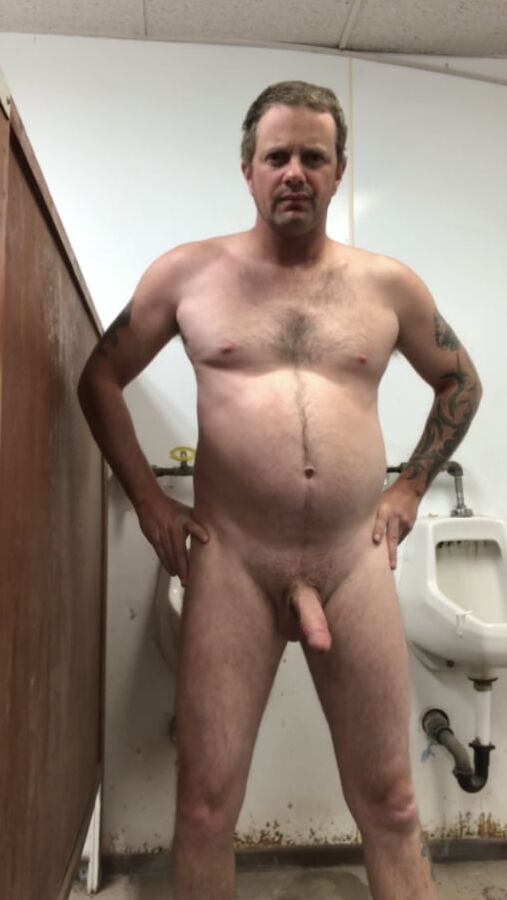 Mens room