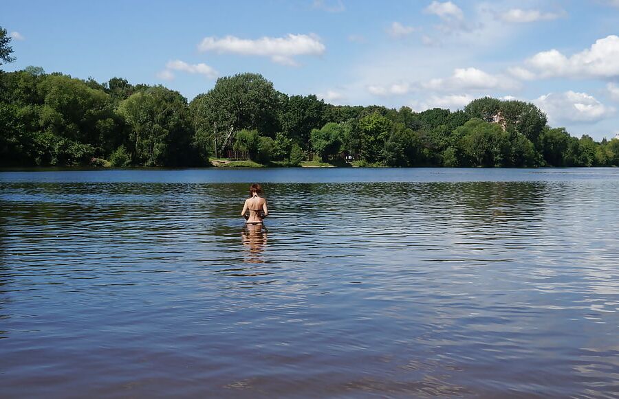 Swimmind in Moscow&;s pond