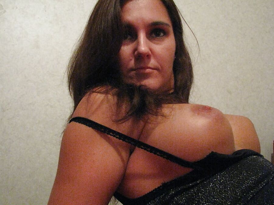 Milf getting nude