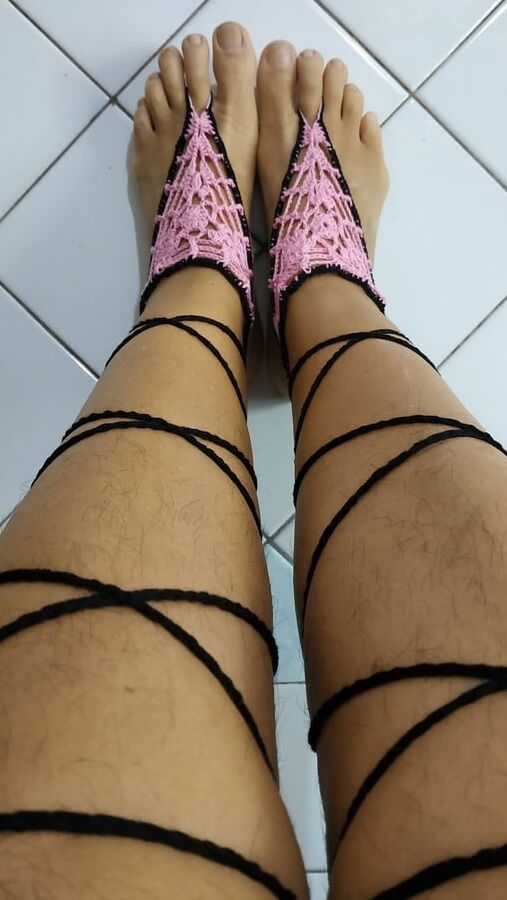 Lukerya feet decoration