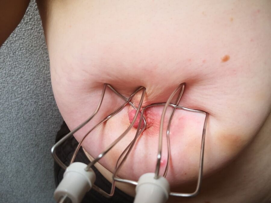 Quirling tits