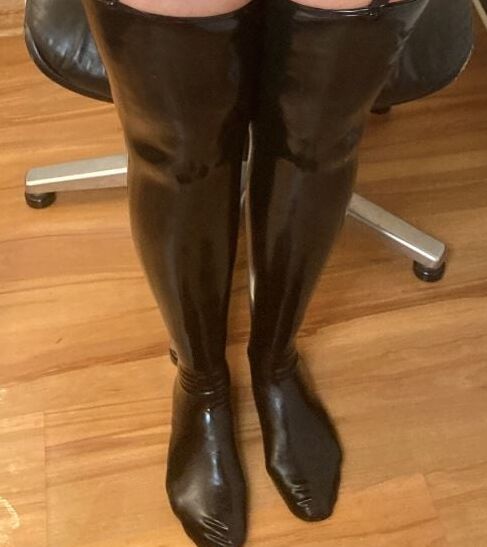 Latex, Heels, Corset, Dildo