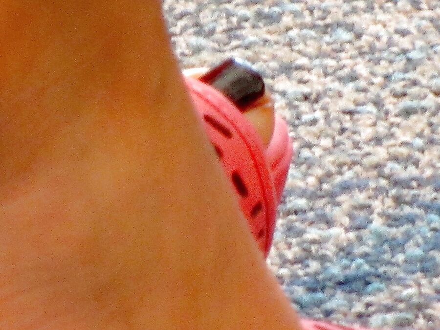 Foot fantasies fulfilled at Distorded