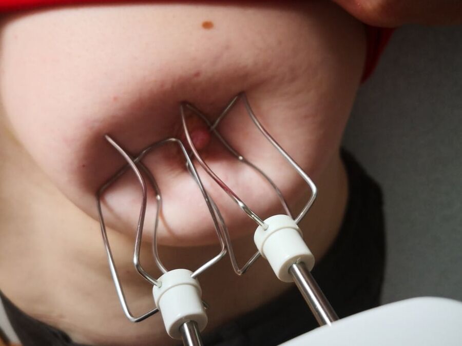 Quirling tits