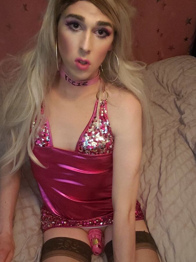 Sissy Bimbo Angela