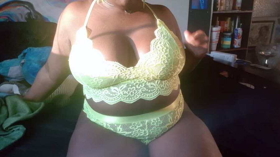 Lingerie (part )