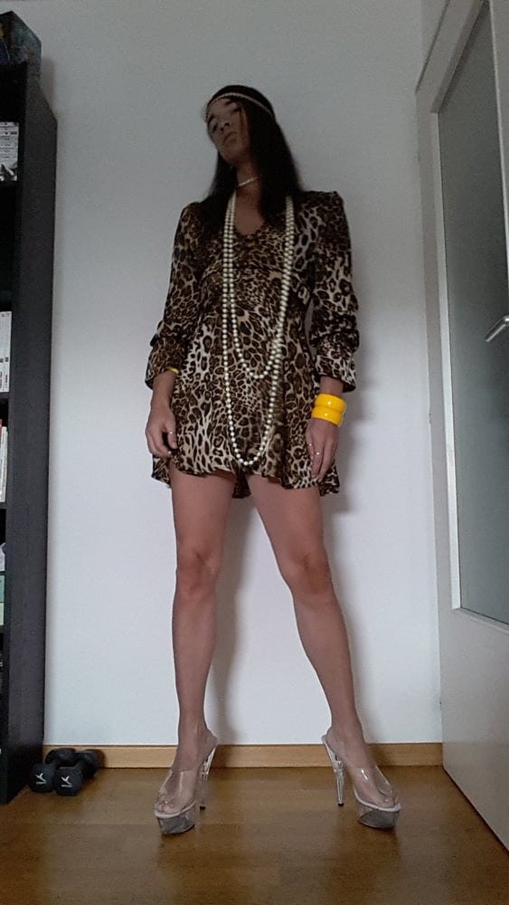 Tygra in her new leopard dress.