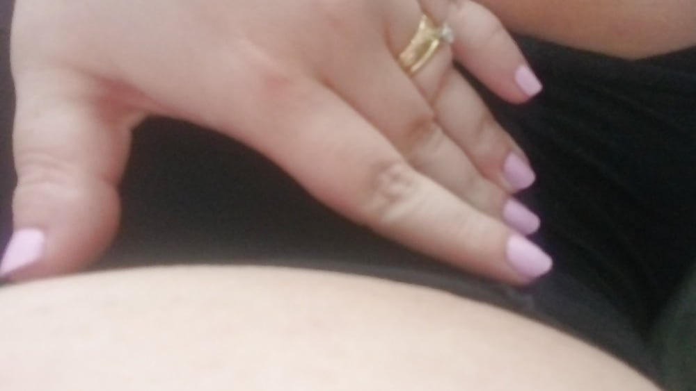 Pearls and a touch of lace... dainty as ever housewife Milf