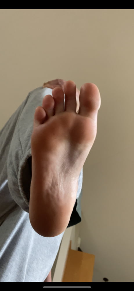 Solo feet