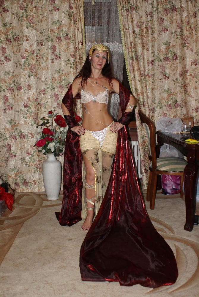 Salomea costume