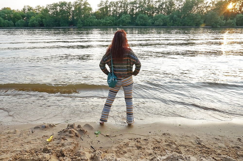 In AKIRA pants near Moscow-river in evening