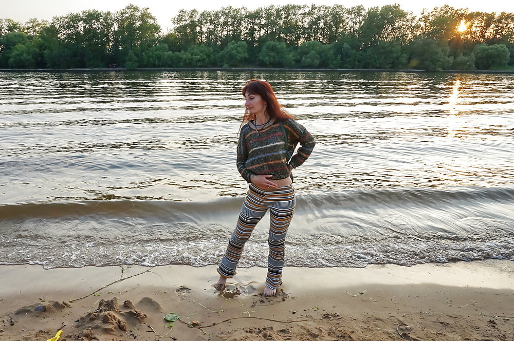 In AKIRA pants near Moscow-river in evening