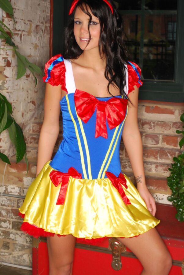 snow white sissy cd