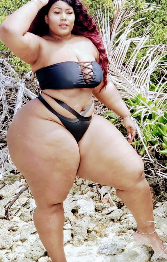 Thick and sexy plumper Stazi