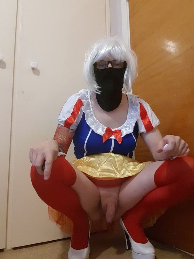 snow white sissy cd