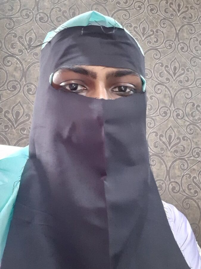 Crossy Hijab