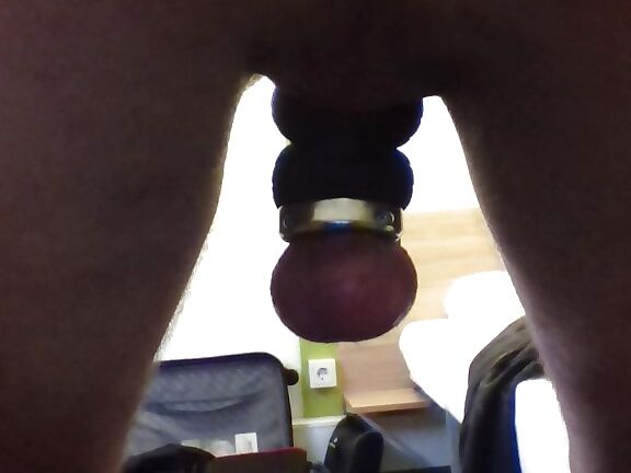The ball stretcher