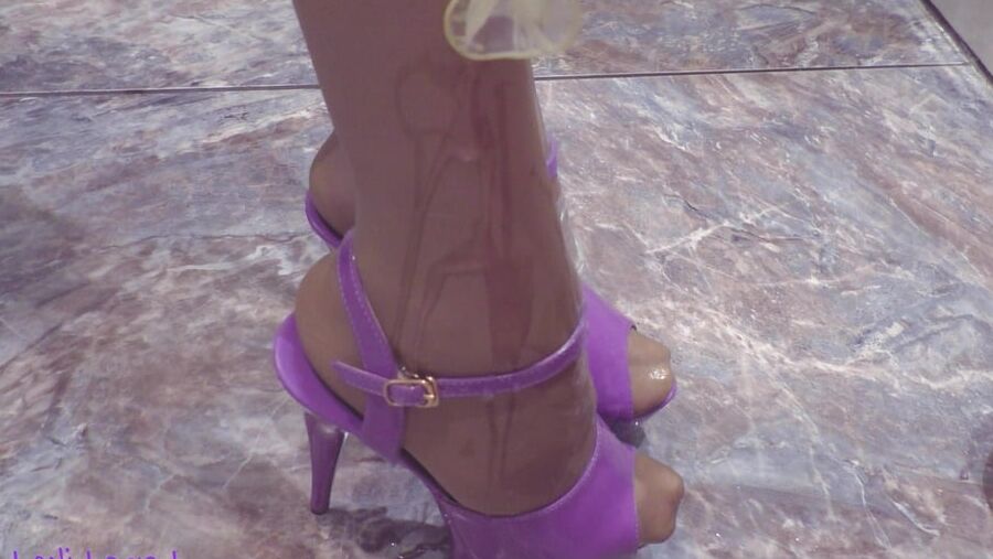 I put on purple shoes