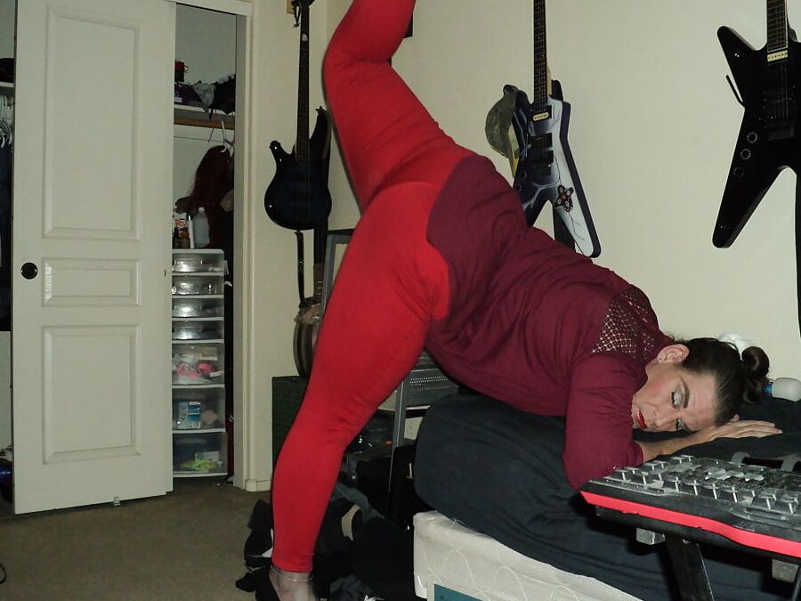 miscellaneous pictures of me in outfits